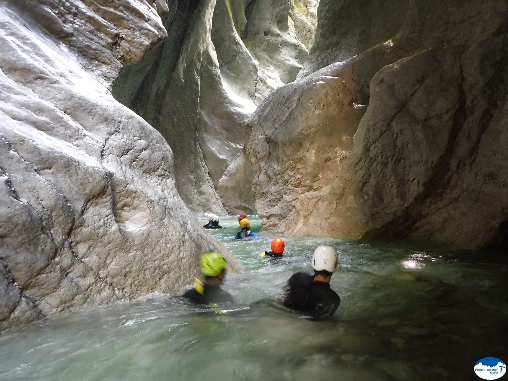 River trekking Andreis