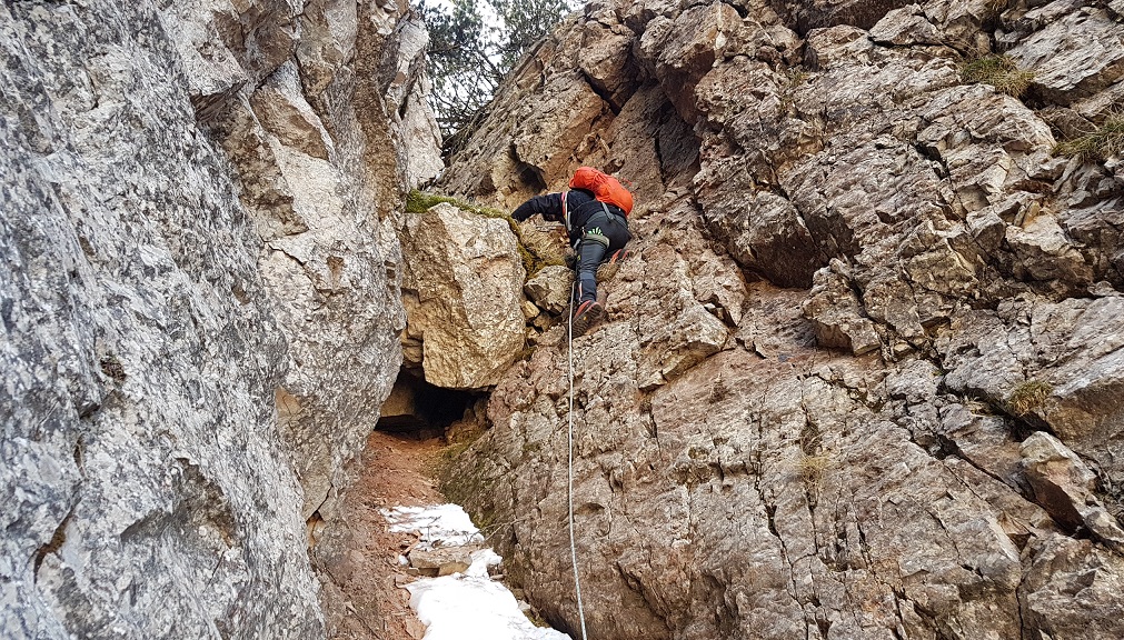 Superamento del 4° salto di roccia